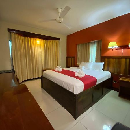 Caye Caulker Plaza Hotel Buitenkant foto