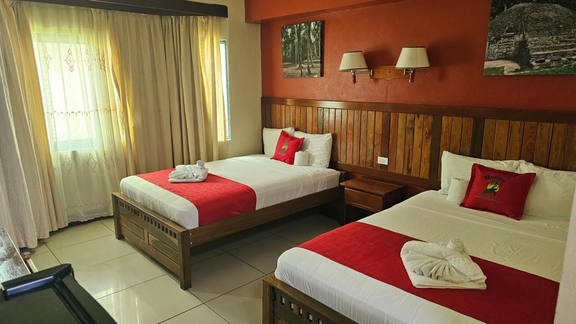 Caye Caulker Plaza Hotel Buitenkant foto